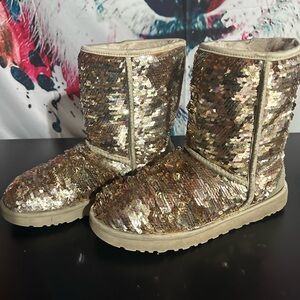 UGG Sequin Winter Boots - Gold and Tan sz 8